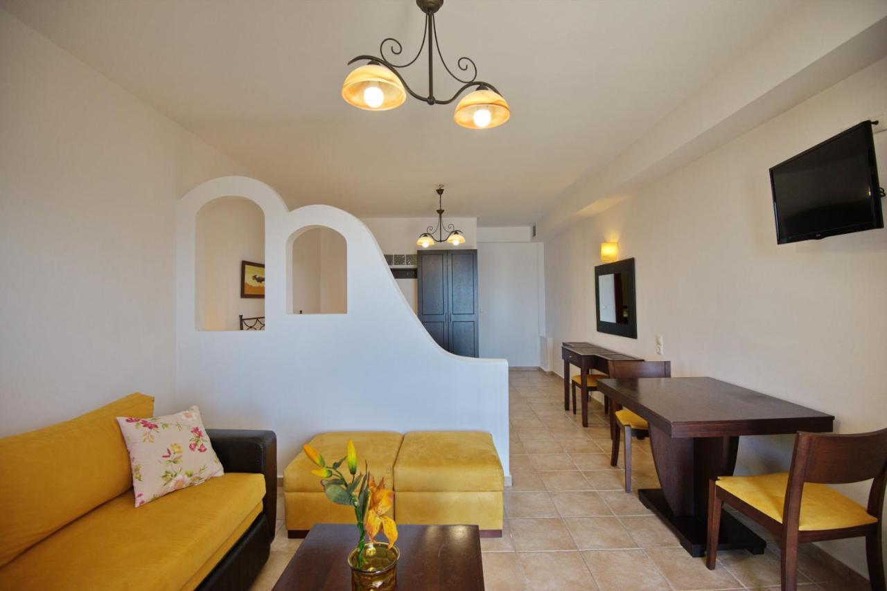 Yalis Hotel 4*